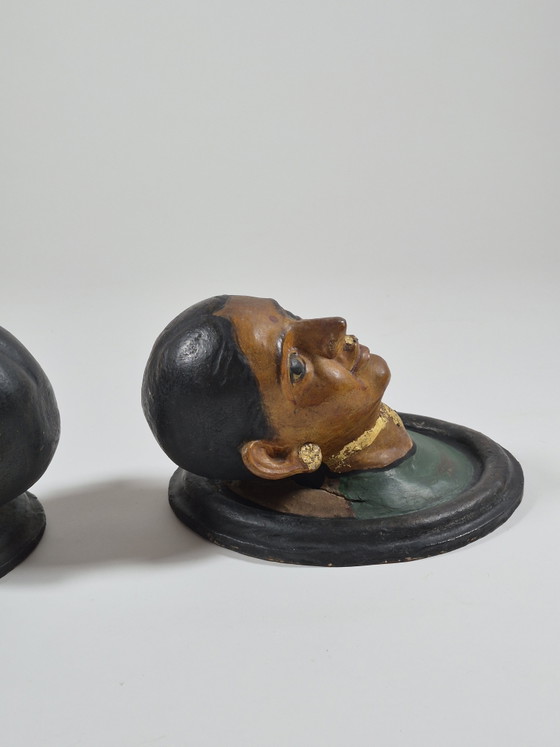 Pair of antique terracotta polychrome portrait busts from Rajasthan – Sculpture, Ceramic, Wood (photo 9 of 15)
