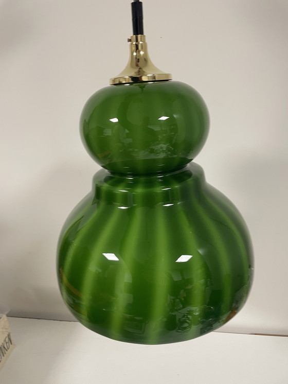 Image 1 of Rara lámpara colgante de cristal verde de Peill & Putzler de la década de 1960