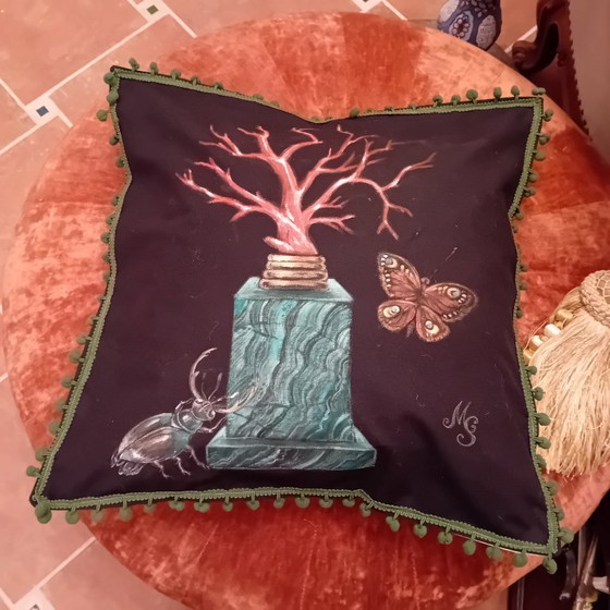 Image 1 of Mes coussins font partie de la série CORAUX ET COQUILLAGES.