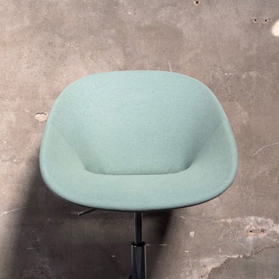 Image 1 of  Artifort design model Beso met armen