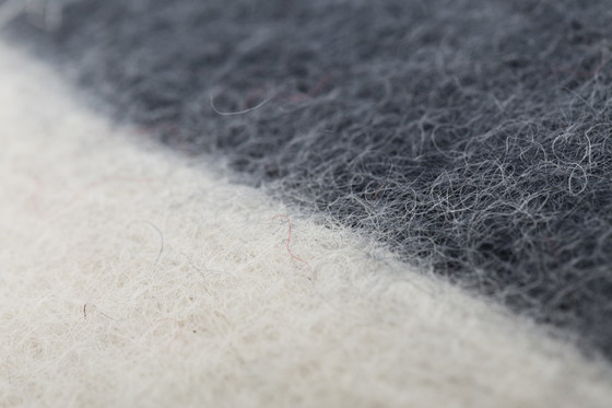 Image 1 of 1x M&Otto Design Cushion Ruby 70x70cm