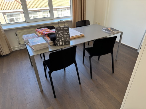 Tavolo Molteni Less di Jean Nouvel Design