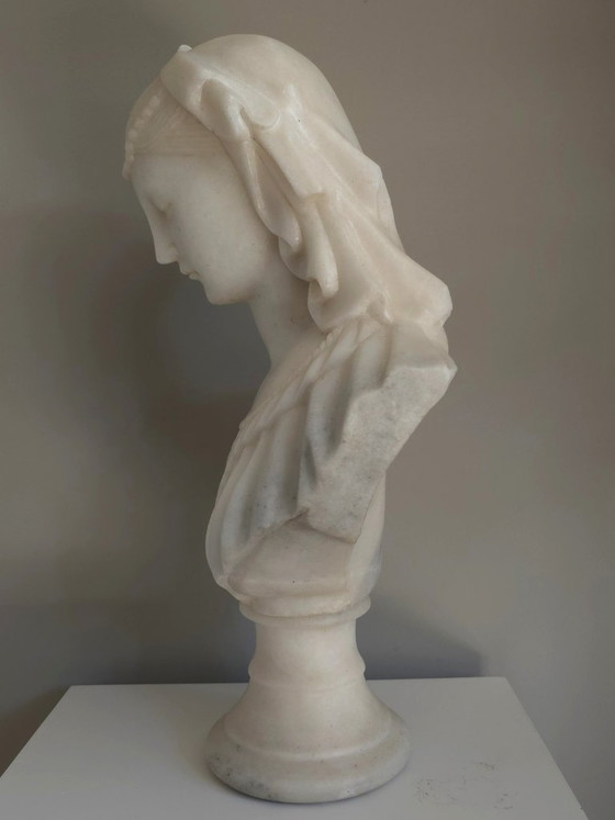 Imponente Busto de Mármol "Angelica Maria" – Luciano (56 cm) – Esculturas, Marble (photo 7 of 15)