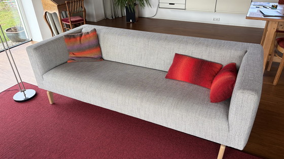 Image 1 of Banque Koozo