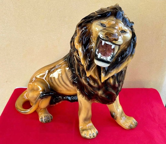 Image 1 of Favaro Cecchetto Lion Céramique signé