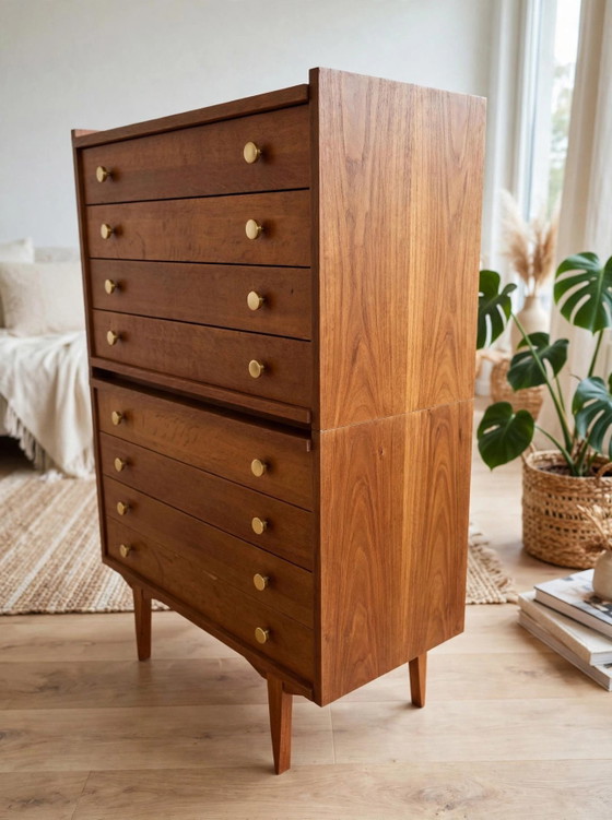 Vintage Teak Tallboy - 8 Drawers - 2-Piece Danish Design - Original Hardware - 1960s – Chest of drawers, Wood (photo 4 of 6)