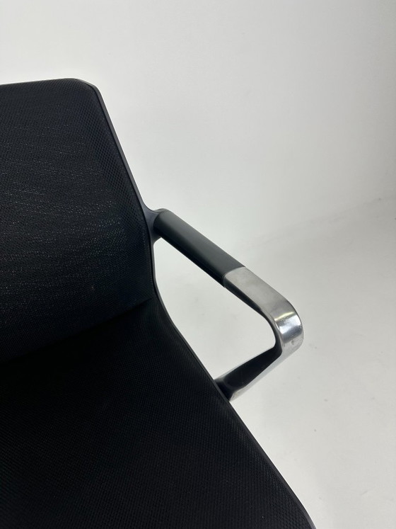 Design chair Vitra Unix, Swivel chairs, Textile, Black (photo 8 of 10)