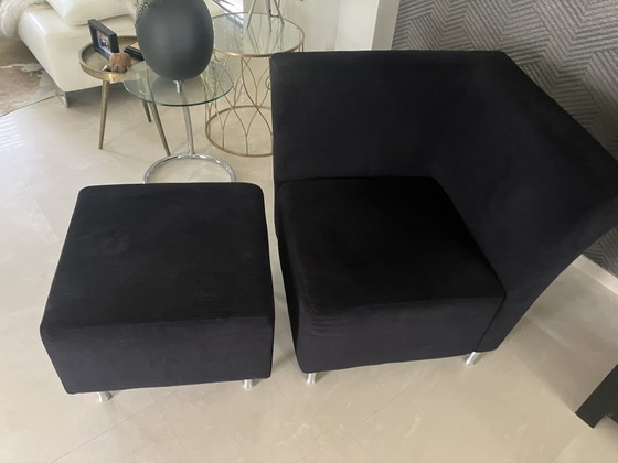 Image 1 of Fauteuil noir avec repose-pieds