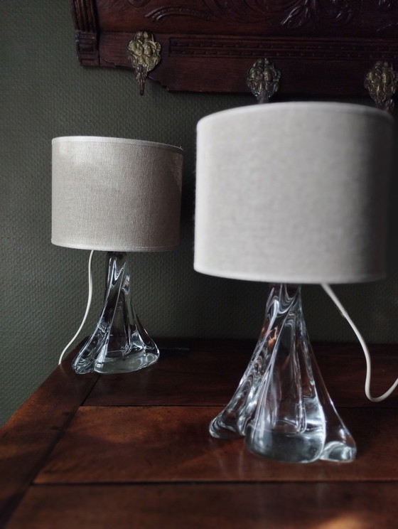 Image 1 of Pair of table lamps - 1950s style twisted clear glass bases - Hemp cylindrical lampshades