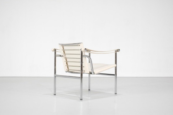 Image 1 of De "LC1"-fauteuil van Le Corbusier voor Cassina, Italië, 1929.