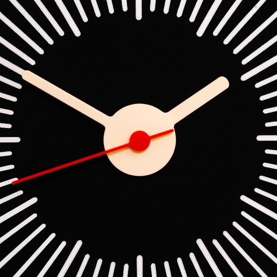 Sunburst Square Panel Clock L – Reloj de Pared Retro & Mid-Century 70s Space Age Boho Wall Clock (photo 4 of 5)