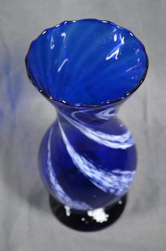 1970s Murano Blue Glass Baluster Vase With Iattimo Decoration, Signed – Murano Glass (photo 4 of 10)