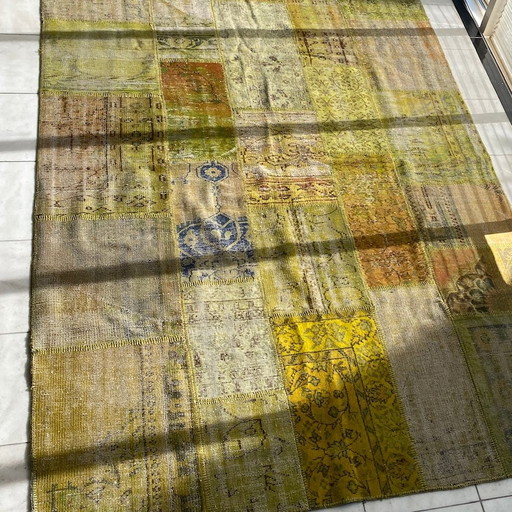 Altuntas Patch Lime rug - 200x300