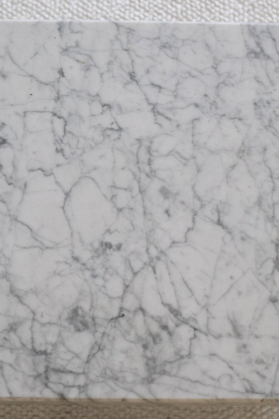 Tavolino in marmo di Carrara, Tavolini, Bianco, Modern (foto 4 di 5)