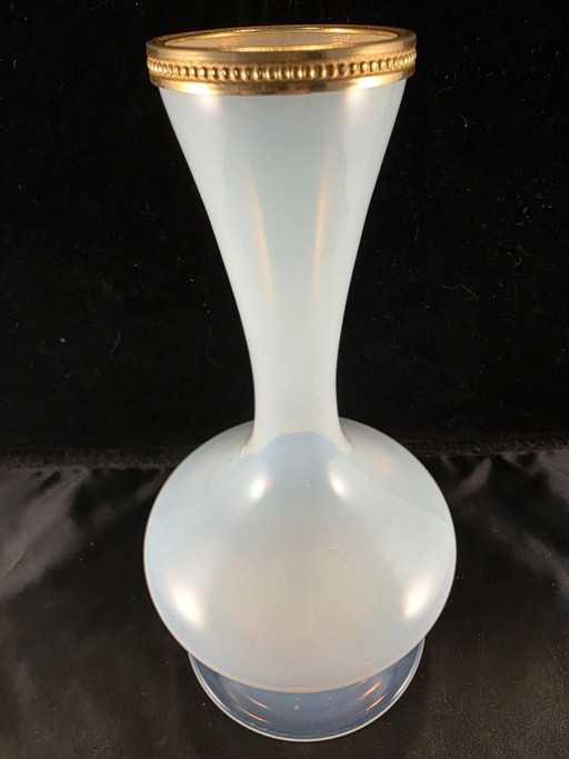 Opaline vase Vincenzo Nason