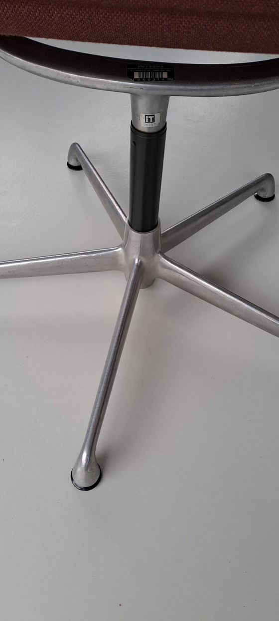 Image 1 of Eames Ea108