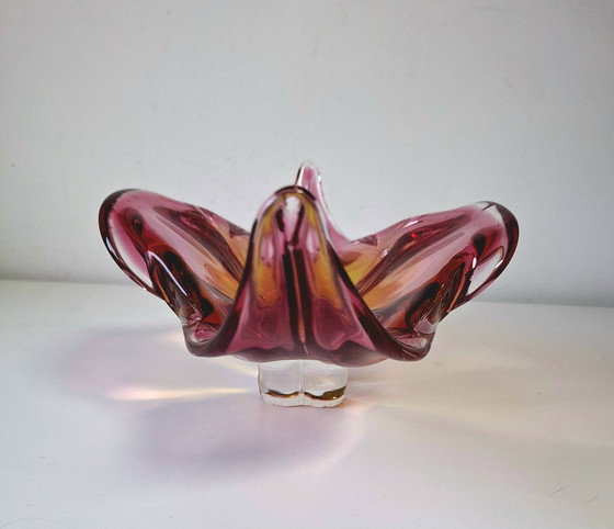 Image 1 of Ciotola di vetro rosa/giallo