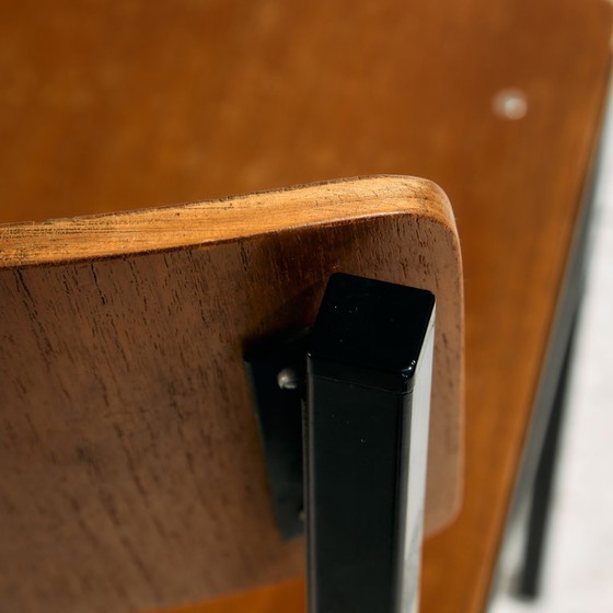 Image 1 of MK11233 Stuhl aus Teakholz auf Metallgestell