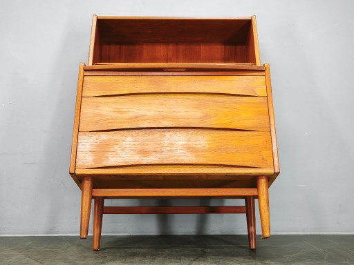 Secrétaire danois moderne en teck avec tiroirs, années 1960