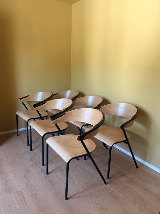 6 sedie da pranzo vintage (1991) in stile Memphis, in ottime condizioni!