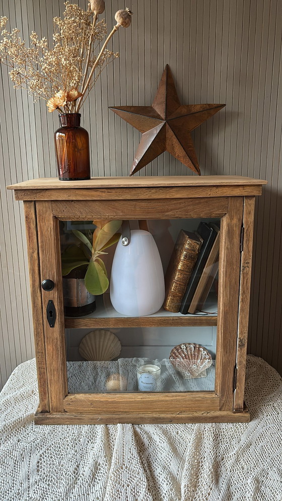 Image 1 of Piccola vetrina