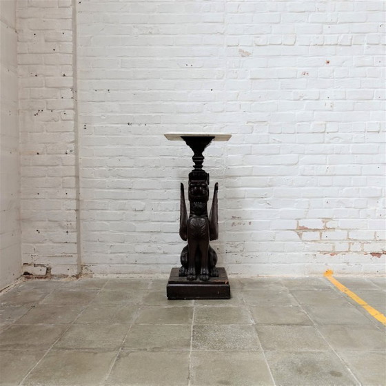 Image 1 of Tavolino asiatico antico con pixiu