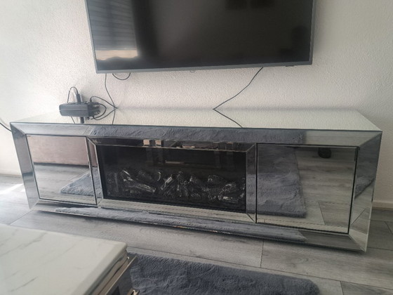 Image 1 of Chimenea eléctrica, espejo, mueble para TV con mando a distancia