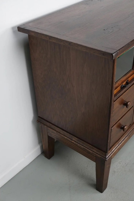 Image 1 of Antiguo armario de mercería alemán de roble, años 20/30