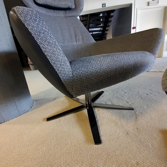 Image 1 of bert plantagie Zyba fauteuil met poef