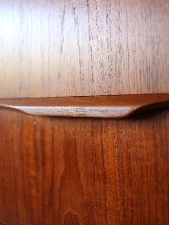 Image 1 of Vintage Deense ladekast in teak