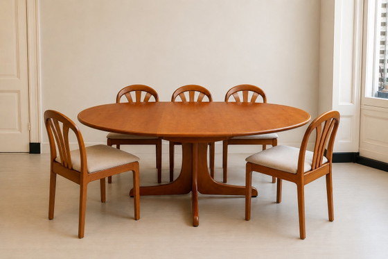 Zes Vintage Eetkamerstoelen Lubke – Wood (photo 3 of 13)