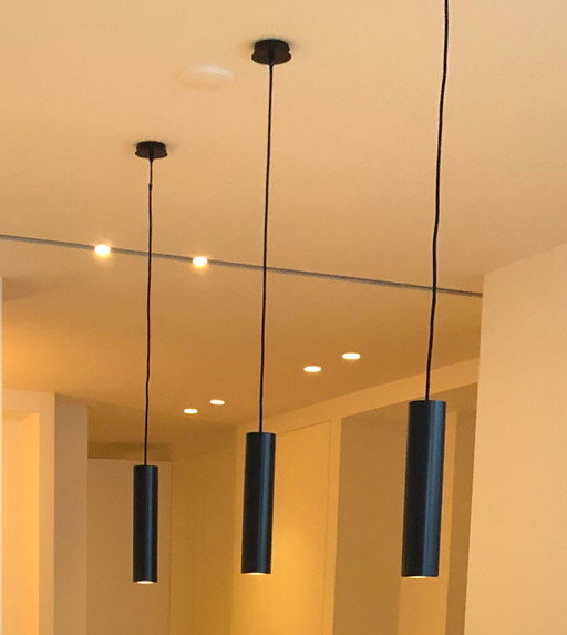 3 lámparas colgantes Philips Hue Perifo