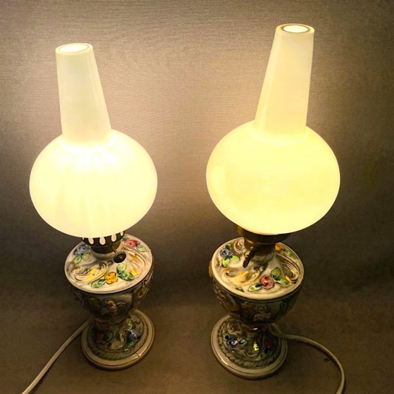 Pair of Limited Edition Portuguese Porcelain Table Lamps, by Alcobaca – Alcobaça (photo 5 of 18)