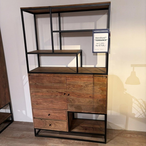 Gefühle Terrance Wood