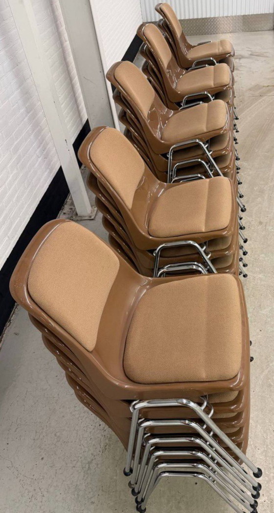 Image 1 of 32 sedie impilabili vintage Drabert