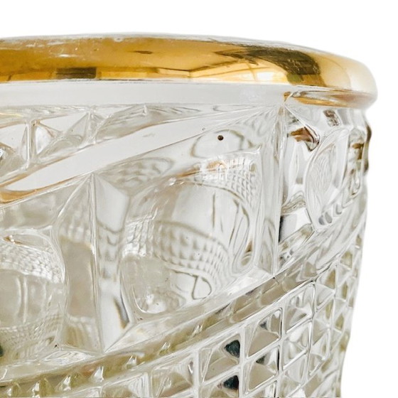 Image 1 of Vaso vintage in cristallo Hollywood Regency con bordo placcato oro, anni '70