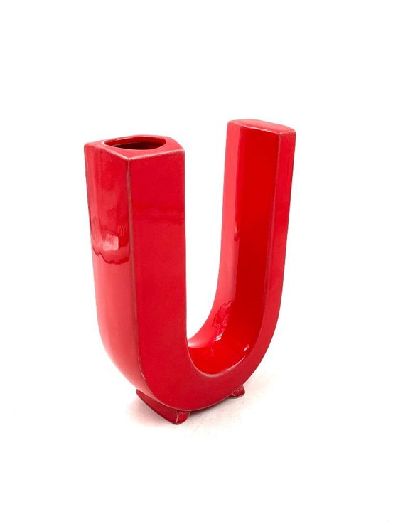 Image 1 of Jarrón solifleur de cerámica en forma de letra U roja de la era espacial, Marcel Radureau ca. 1970