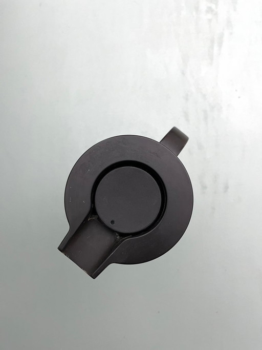 Stelton EM77 Isoleerkan, Design Erik Magnussen, Denemarken, Thermoskan, Postmodern, RVS, jaren 70/80