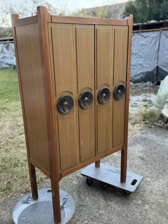 Mid-Century Modern Bar Cabinet by Sandor Bedecs, 1975 – Liquor cabinets, Mid Century Modern (photo 3 of 9)