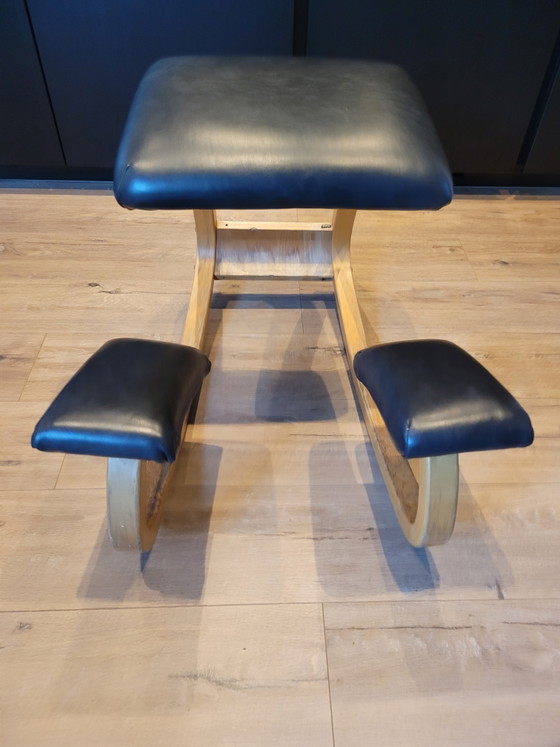 Zwart Lederen Stokke Balansstoel – Schommelstoelen, Wood (photo 5 of 13)