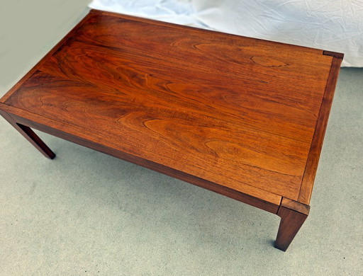 Solid wood and teak coffee table
