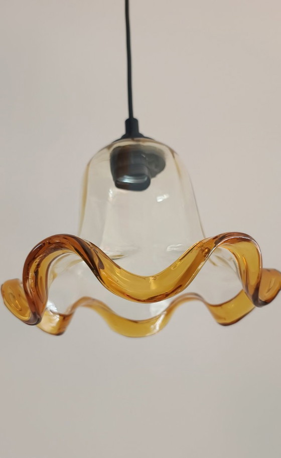 Image 1 of Due lampade a sospensione in vetro di Murano di design italiano vintage, anni '70