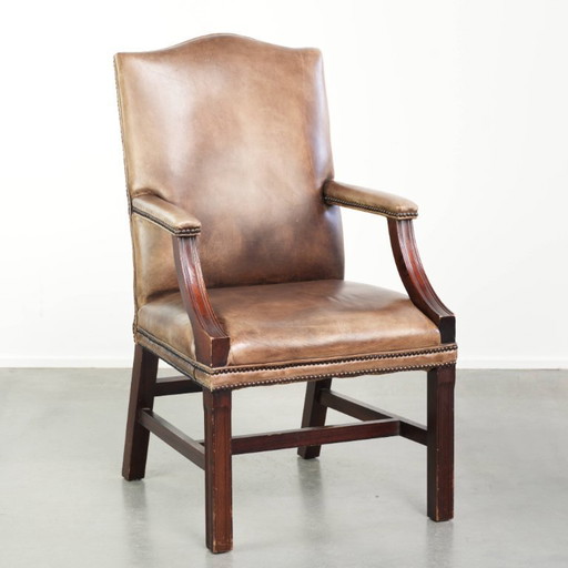 20th Century English Style Cowhide Leather Gainsborough Desk/Occasion Chair with a Luxurious Appearance – bureaustoelen