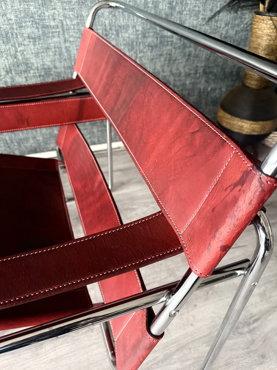 Image 1 of Fauteuil Wassily vintage de Marcel Breuer pour Fasem, cuir rouge bordeaux