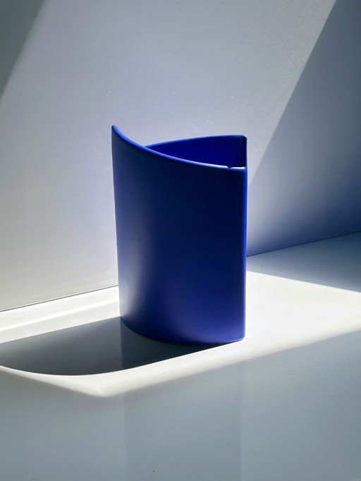 Vintage bleu ASA Vase Elypse Blumenvase bleu cobalt Postmodern céramique Memphis Milano 90s 90s 1990 1990s Allemagne Swirl