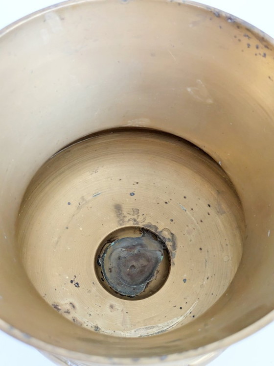 Image 1 of Cache-pot sur pied en laiton vintage, orné, style classique des années 1960