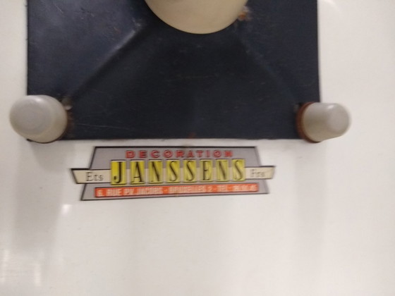 Image 1 of Chaise pivotante (tulipe) rare