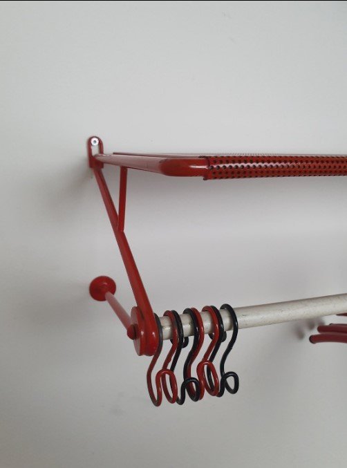 Image 1 of Perchero de Mathieu Matégot - Artimeta