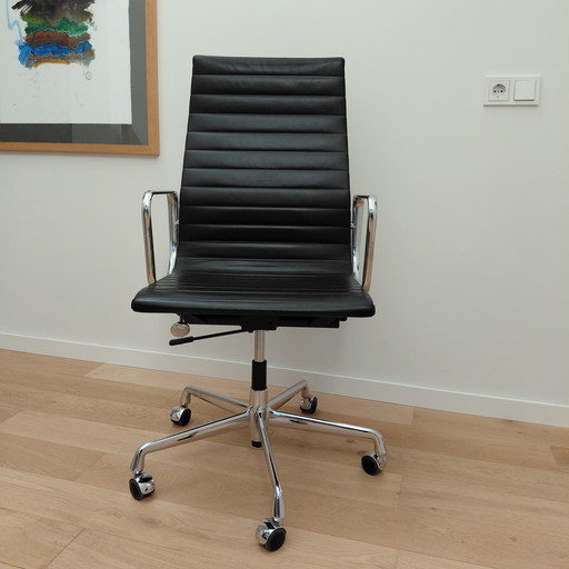 Vitra EA19 cuir noir, chrome