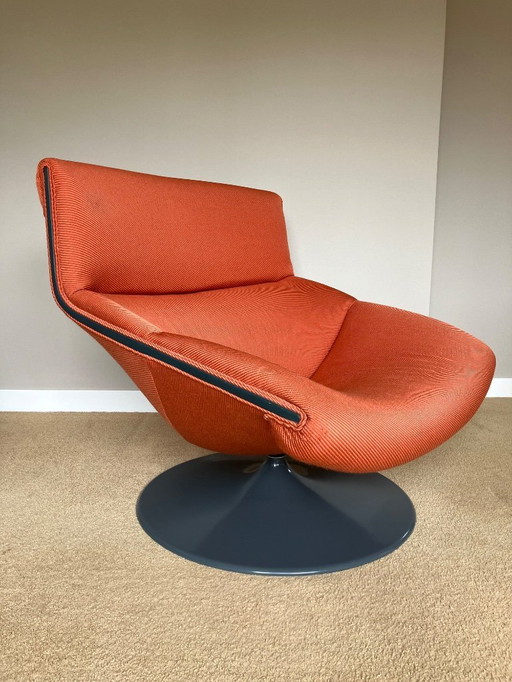 Artifort Fauteuil F520; designer Geoffrey Harcourt